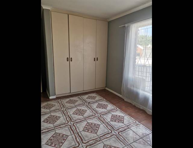 4 BEDROOM PROPERTY TO RENT IN MALABAR